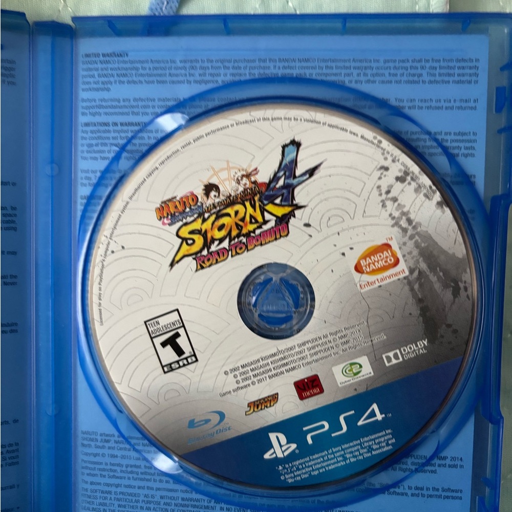 Naruto Shippuden: Ultimate Ninja Storm 4 - Road to Boruto (PS4, Blue)